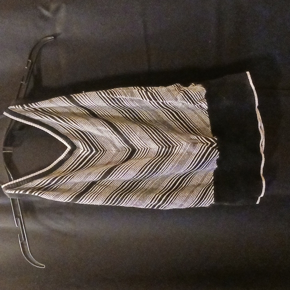 H&M Chevron Halter - Picture 2 of 3